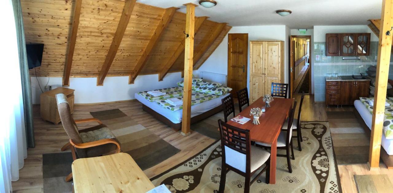 Antal-tavi Fogadó és Horgászparadicsom Szentes Esterno foto