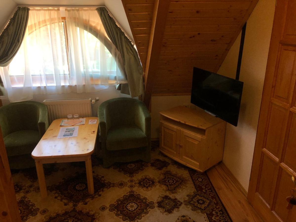 Antal-tavi Fogadó és Horgászparadicsom Szentes Esterno foto